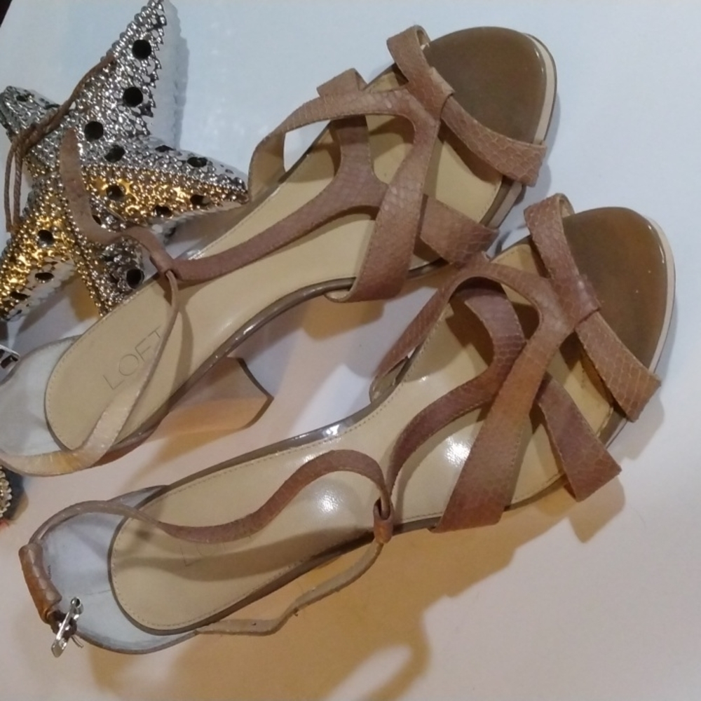 Ann Taylor Loft Tan Leather Dress Sandals, Size 9